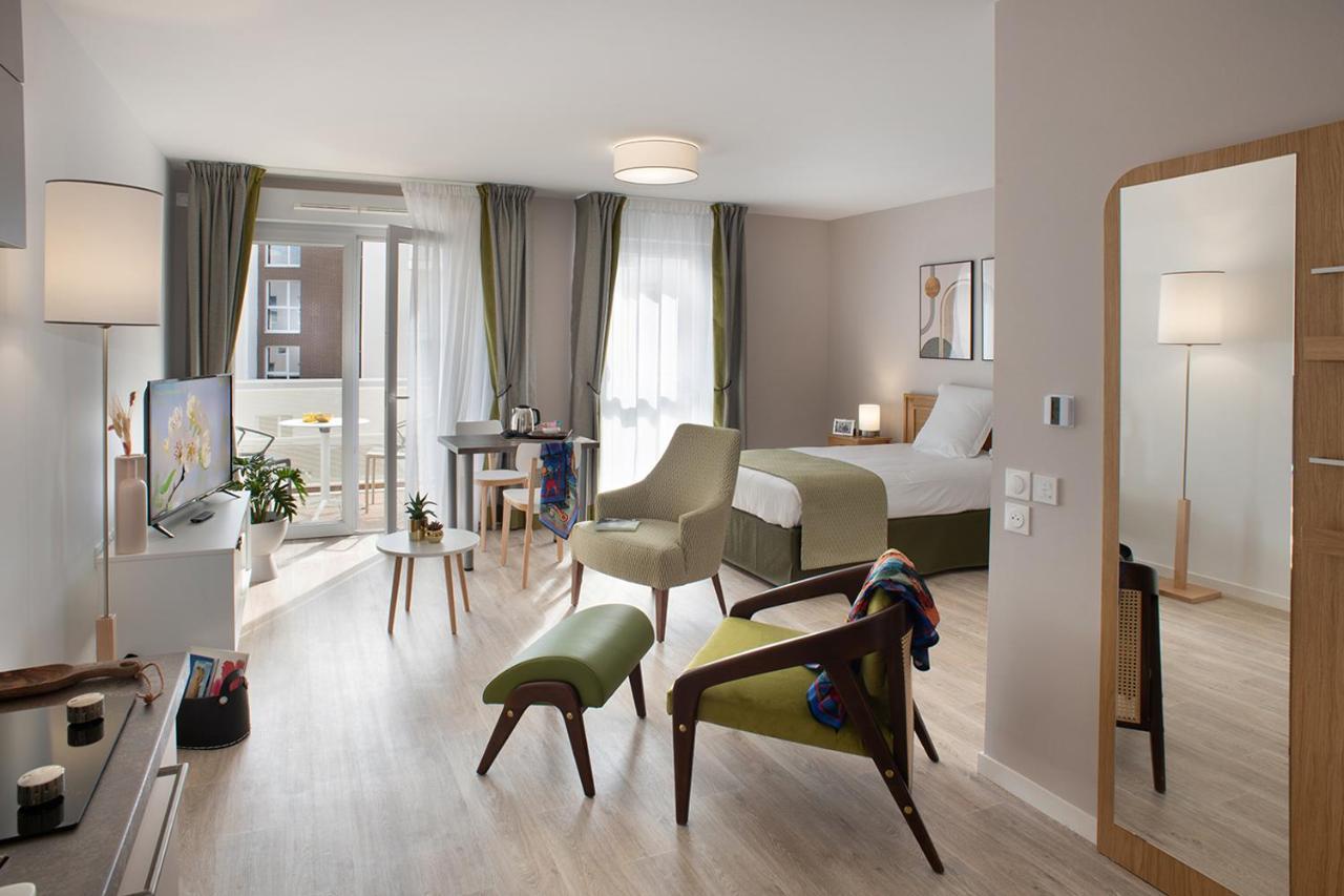 Le Criterium Aparthotel Ecouflant Eksteriør bilde